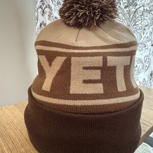 YETI Retro Knit Pom Beanie - Brown and Tan Two-Tone Winter Hat - Authentic YETI